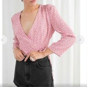 & Other Stories Pink White Star Floral Wrap Top Size 2